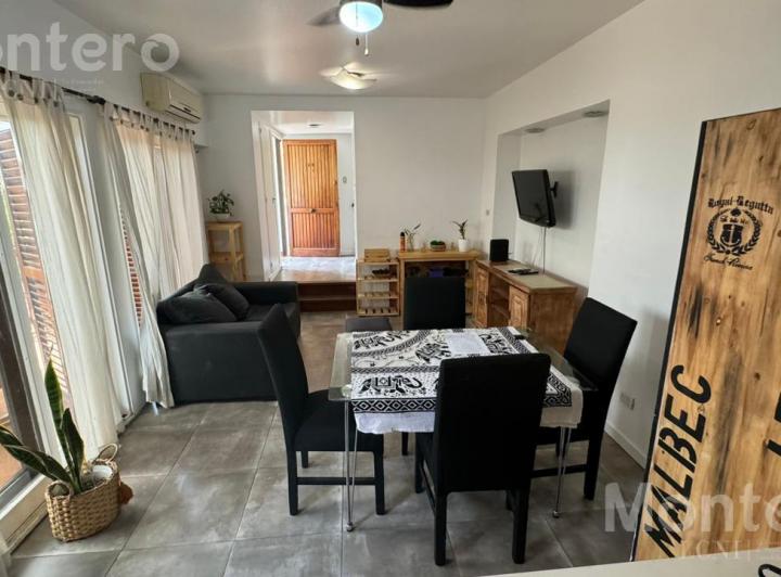 Casa · 70m² · 3 Ambientes · 1 Cochera