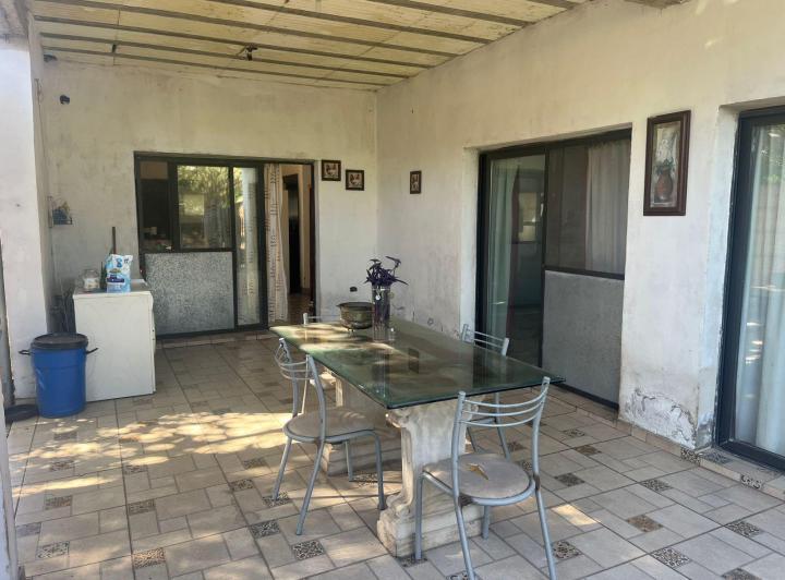 Casa · 193m² · 4 Ambientes · 3 Cocheras