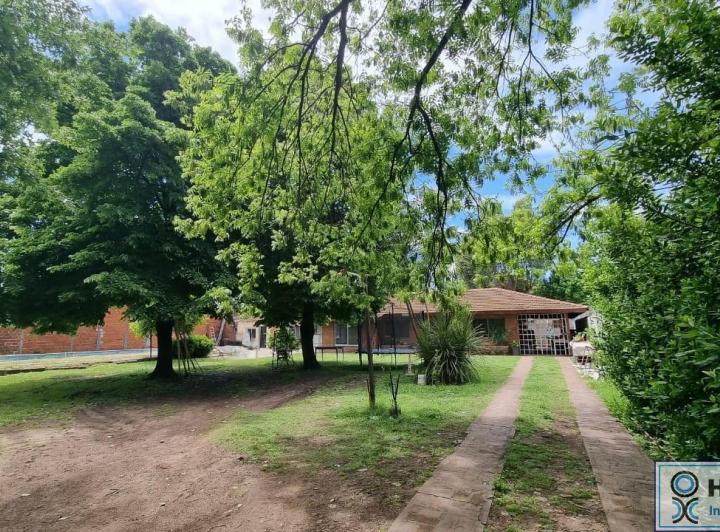 Casa · 191m² · 4 Ambientes · 1 Cochera