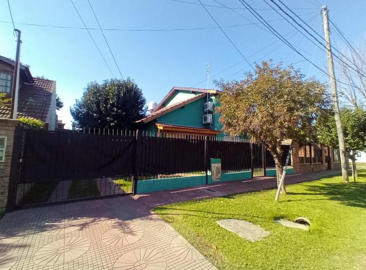 Casa · 189m² · 5 Ambientes · 1 Cochera