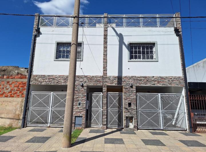 Casa · 115m² · 4 Ambientes · 1 Cochera