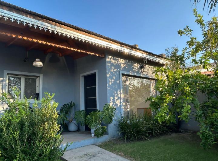 Casa · 200m² · 4 Ambientes · 1 Cochera