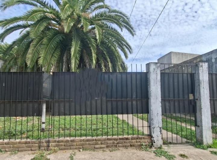 Casa · 97m² · 4 Ambientes · 1 Cochera