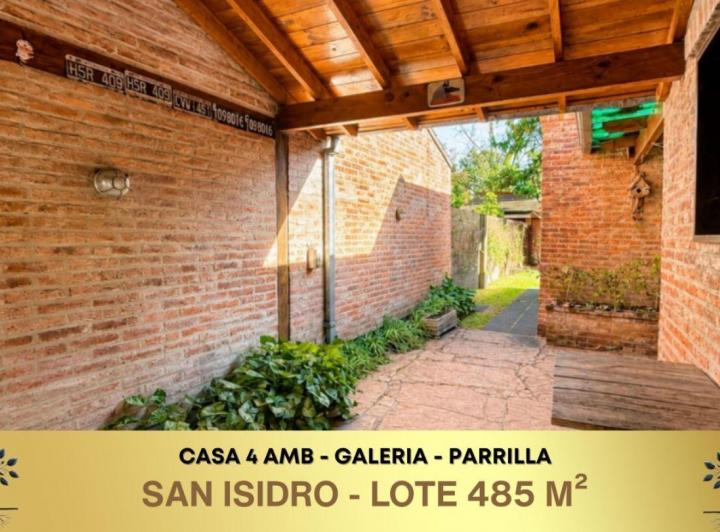 Casa · 263m² · 4 Ambientes · 2 Cocheras