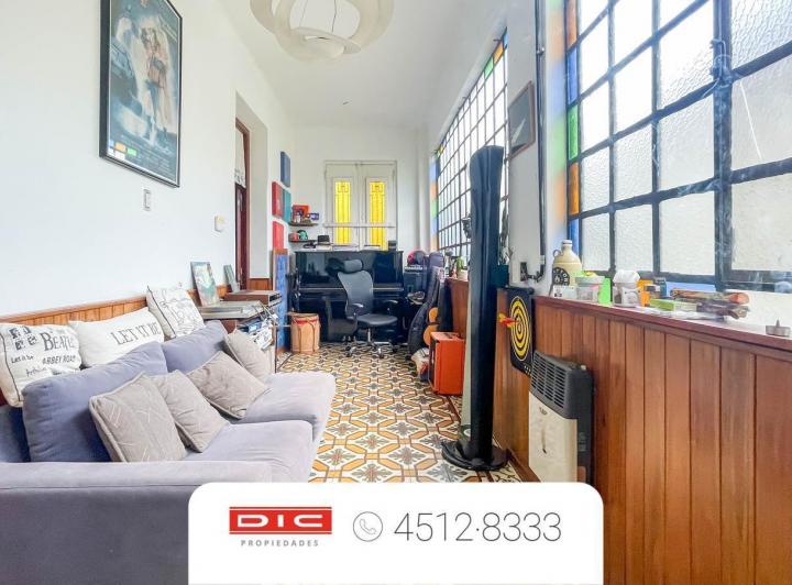 Casa · 80m² · 4 Ambientes · 1 Cochera
