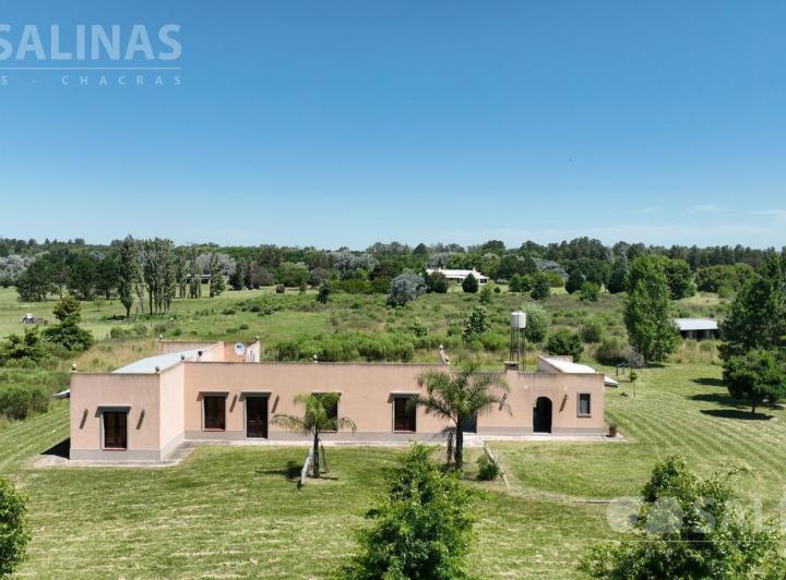 Casa · 210m² · 5 Ambientes