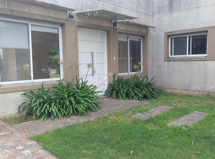 Casa · 165m² · 5 Ambientes