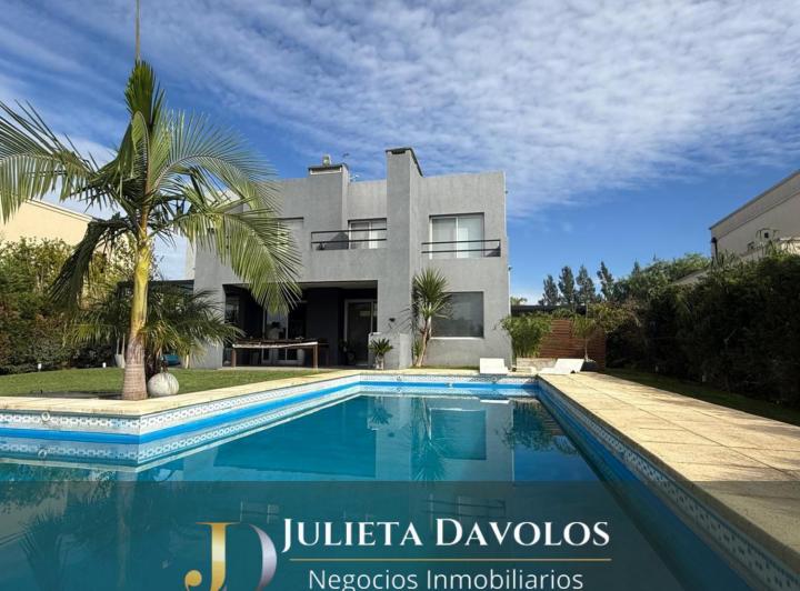 Casa · 195m² · 5 Ambientes