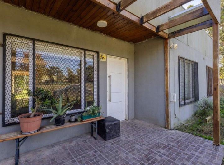 Casa · 87m² · 4 Ambientes · 1 Cochera