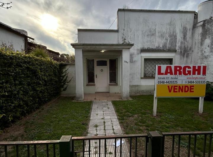 Casa · 375m² · 3 Ambientes