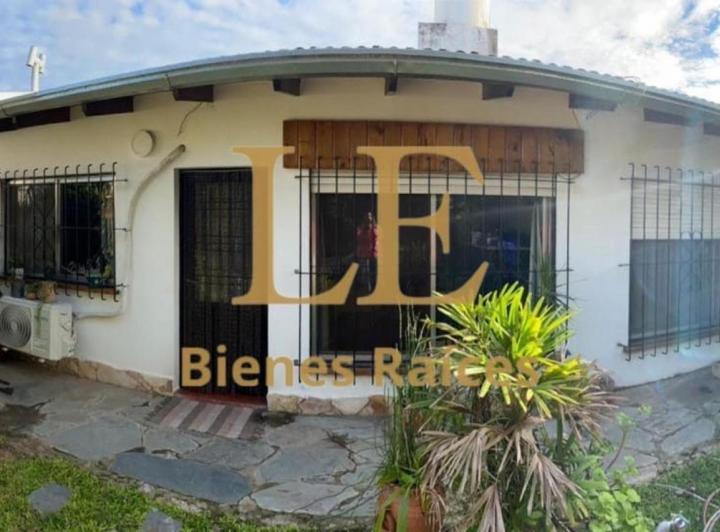 Casa · 150m² · 3 Ambientes · 2 Cocheras