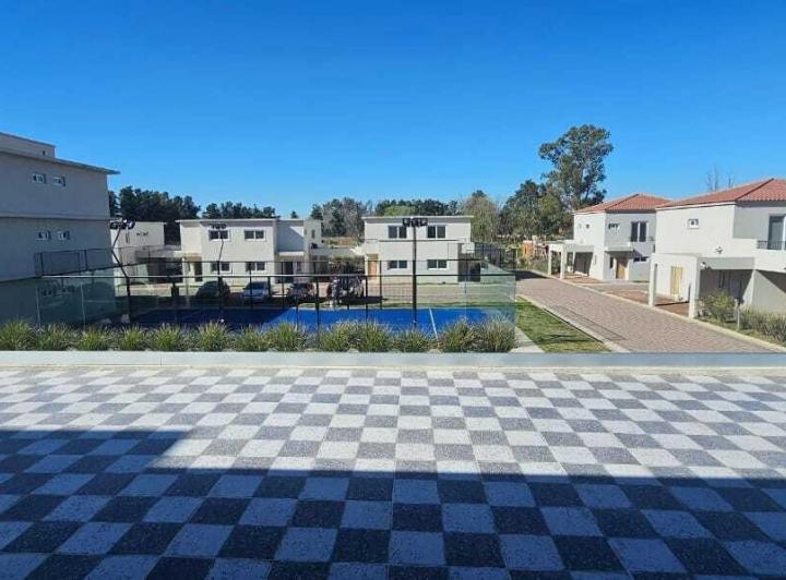 Casa · 120m² · 4 Ambientes · 1 Cochera
