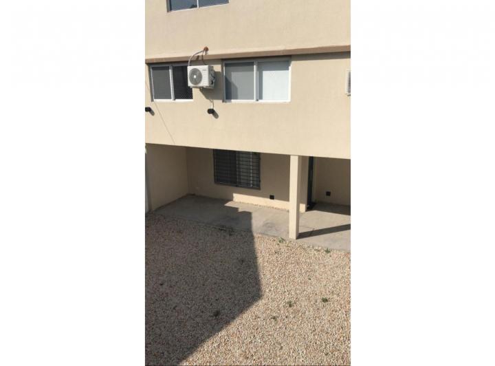 Casa · 105m² · 3 Ambientes · 1 Cochera