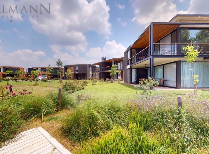 Casa · 96m² · 3 Ambientes · 1 Cochera