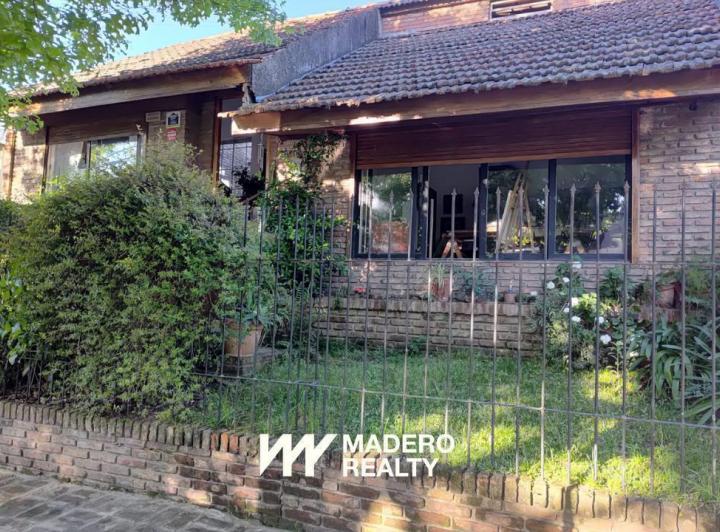 Casa · 100m² · 3 Ambientes · 1 Cochera