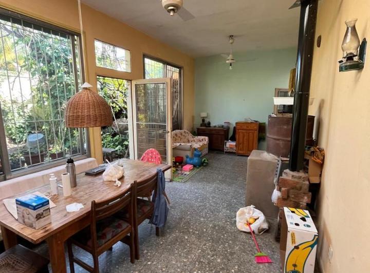 Casa · 148m² · 5 Ambientes · 1 Cochera