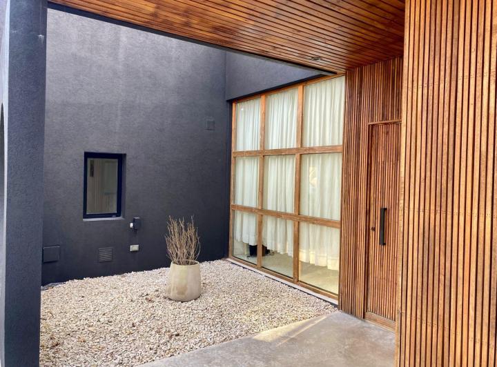 Casa · 140m² · 4 Ambientes · 1 Cochera