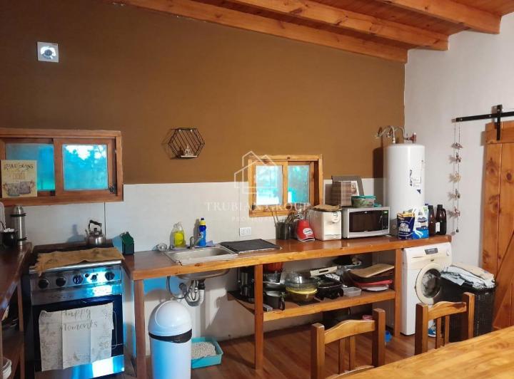 Casa · 100m² · 3 Ambientes · 2 Cocheras