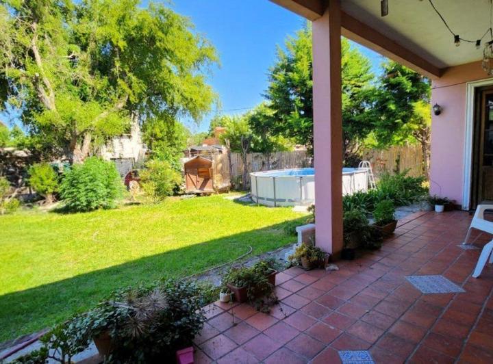 Casa · 105m² · 3 Ambientes · 2 Cocheras