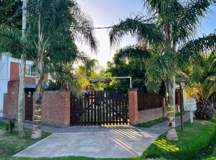Casa · 370m² · 5 Ambientes · 1 Cochera