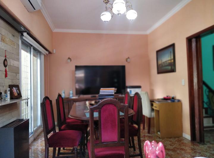 Casa · 144m² · 4 Ambientes · 1 Cochera