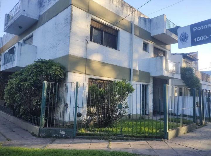 Casa · 102m² · 4 Ambientes