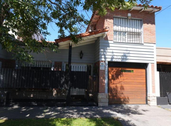 Casa · 123m² · 3 Ambientes · 1 Cochera