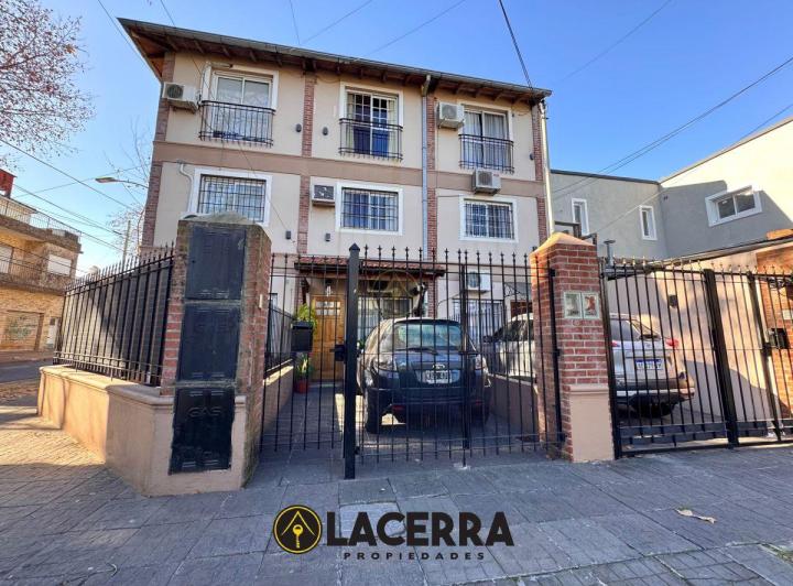 Casa · 91m² · 4 Ambientes · 1 Cochera