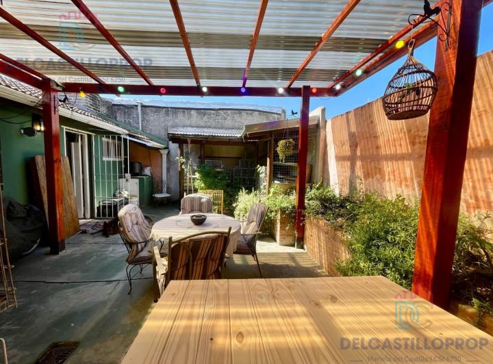 Casa · 150m² · 5 Ambientes · 1 Cochera