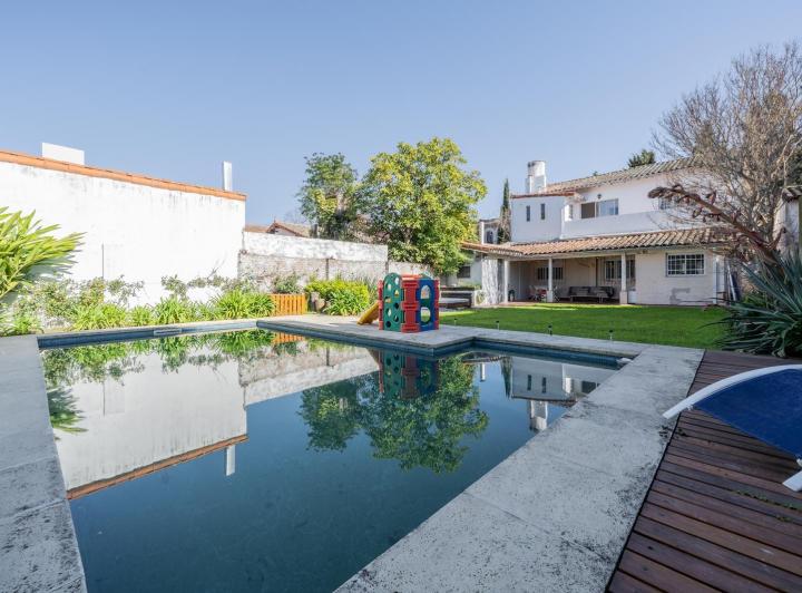 Casa · 100m² · 4 Ambientes