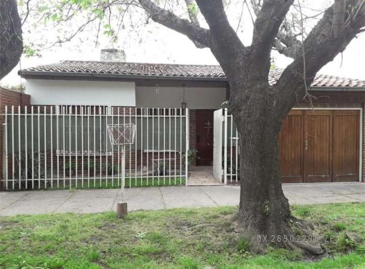 Casa · 108m² · 3 Ambientes · 1 Cochera