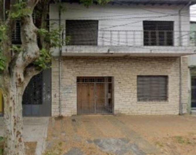 Casa · 320m² · 7 Ambientes