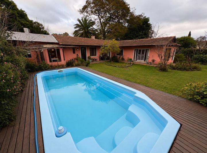 Casa · 126m² · 4 Ambientes · 1 Cochera