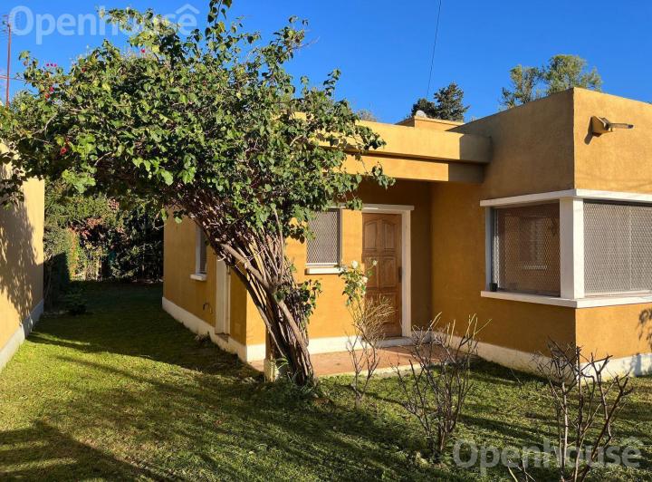 Casa · 73m² · 3 Ambientes · 1 Cochera
