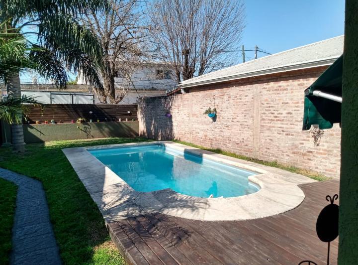 Casa · 150m² · 4 Ambientes · 1 Cochera