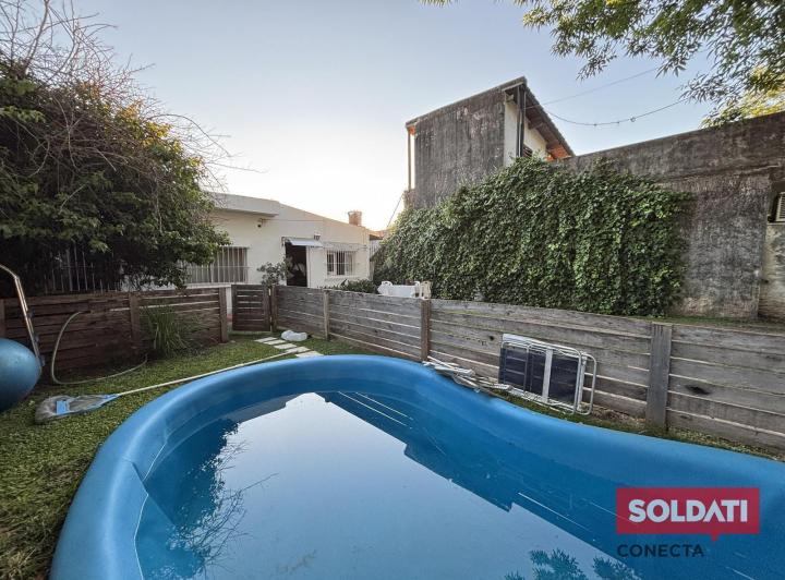 Casa · 95m² · 4 Ambientes · 1 Cochera