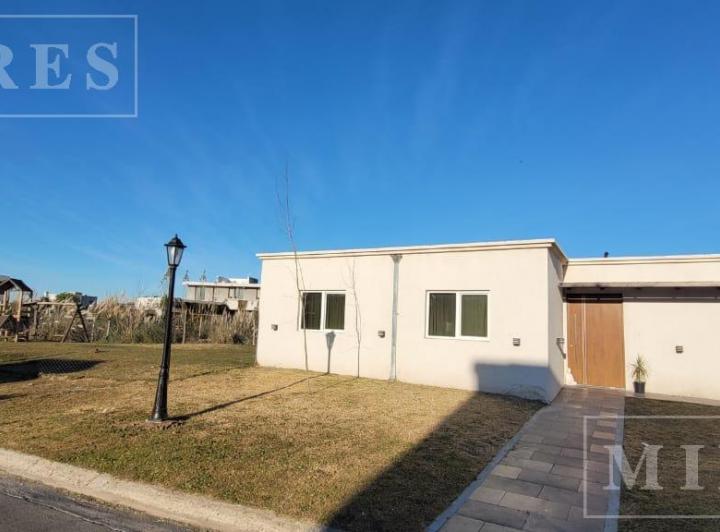 Casa · 100m² · 4 Ambientes