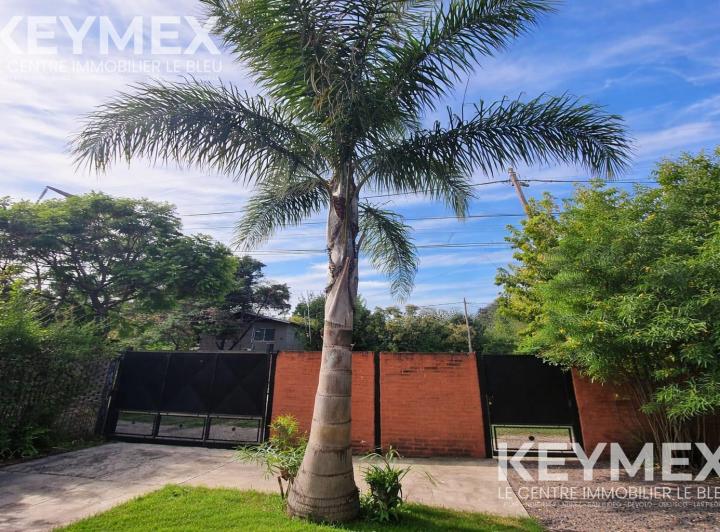 Casa · 70m² · 4 Ambientes · 3 Cocheras