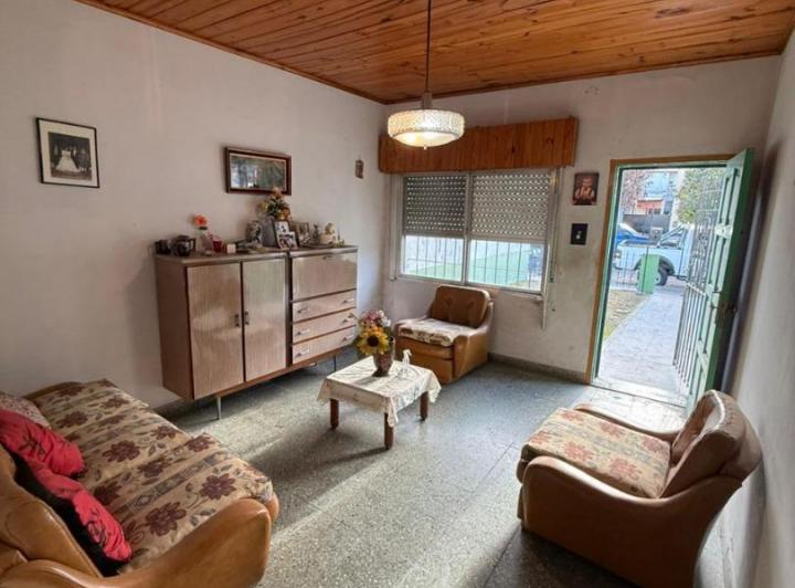 Casa · 100m² · 3 Ambientes · 1 Cochera