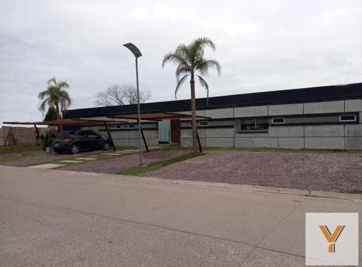 Casa · 211m² · 6 Ambientes