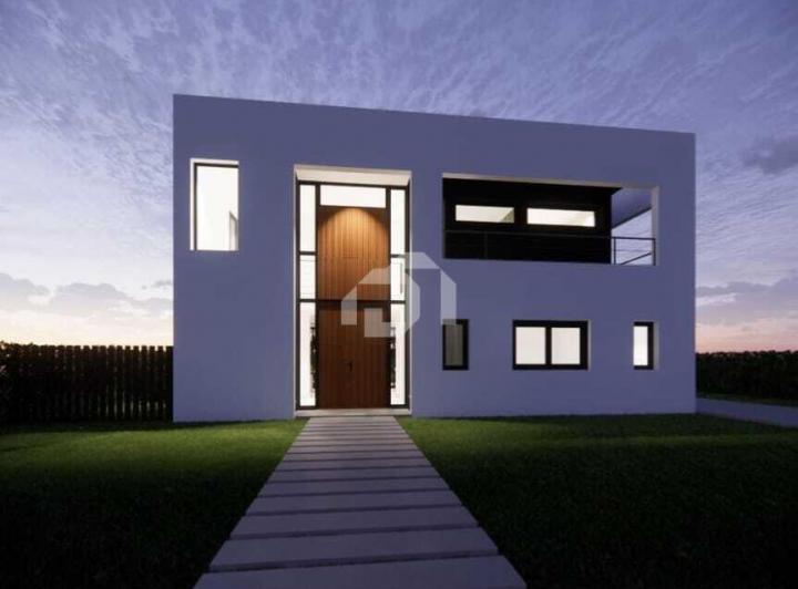 Casa · 183m² · 5 Ambientes · 2 Cocheras