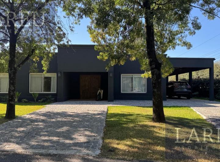 Casa · 265m² · 4 Ambientes