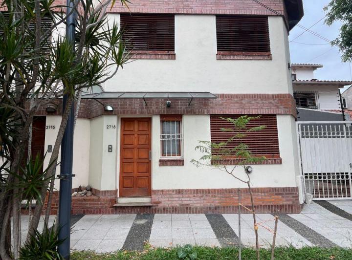 Casa · 115m² · 5 Ambientes · 1 Cochera