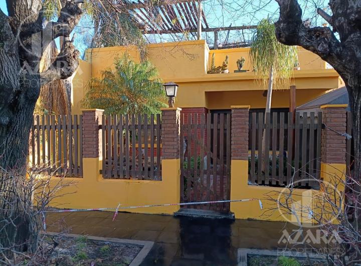 Casa · 120m² · 4 Ambientes · 1 Cochera
