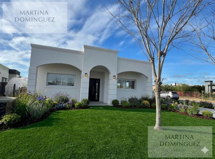 Casa · 136m² · 4 Ambientes