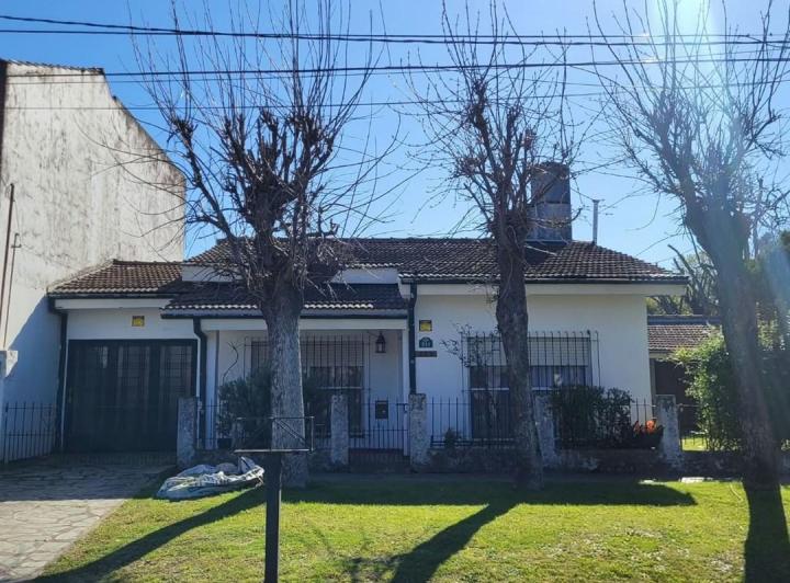 Casa · 70m² · 4 Ambientes