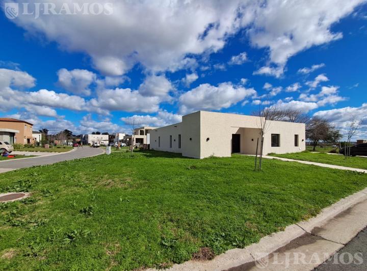 Casa · 120m² · 4 Ambientes