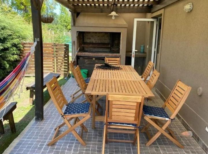 Casa · 136m² · 4 Ambientes · 4 Cocheras