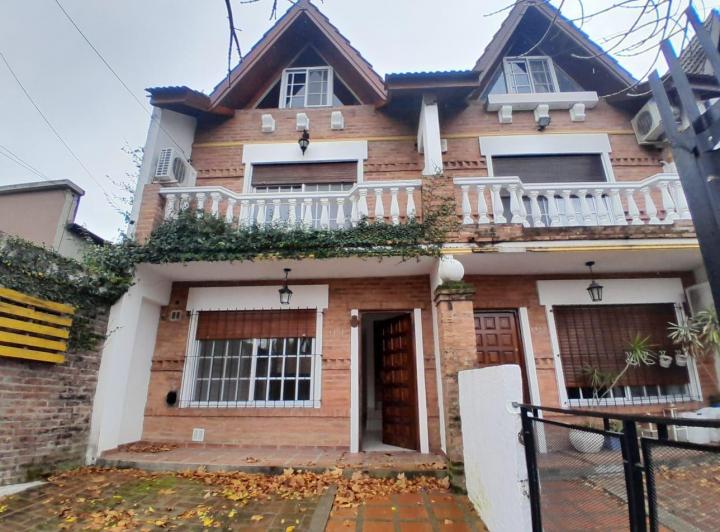 Casa · 100m² · 4 Ambientes