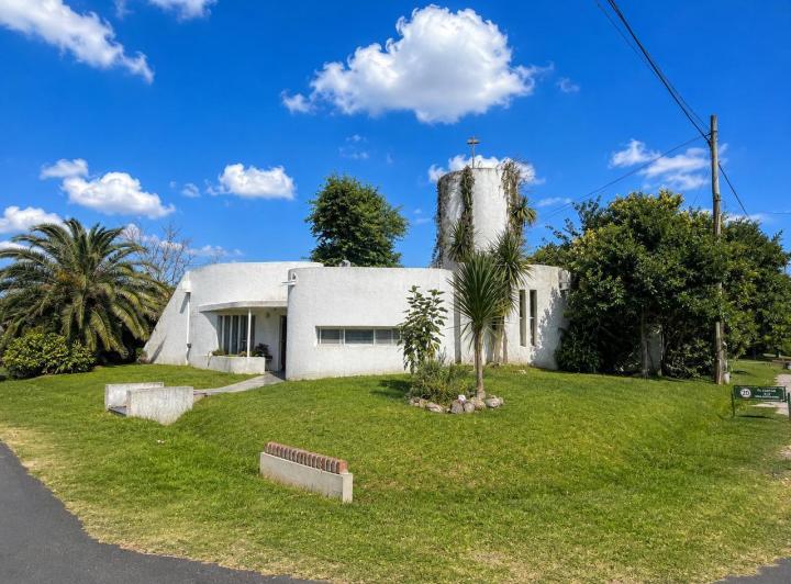 Casa · 90m² · 4 Ambientes · 1 Cochera